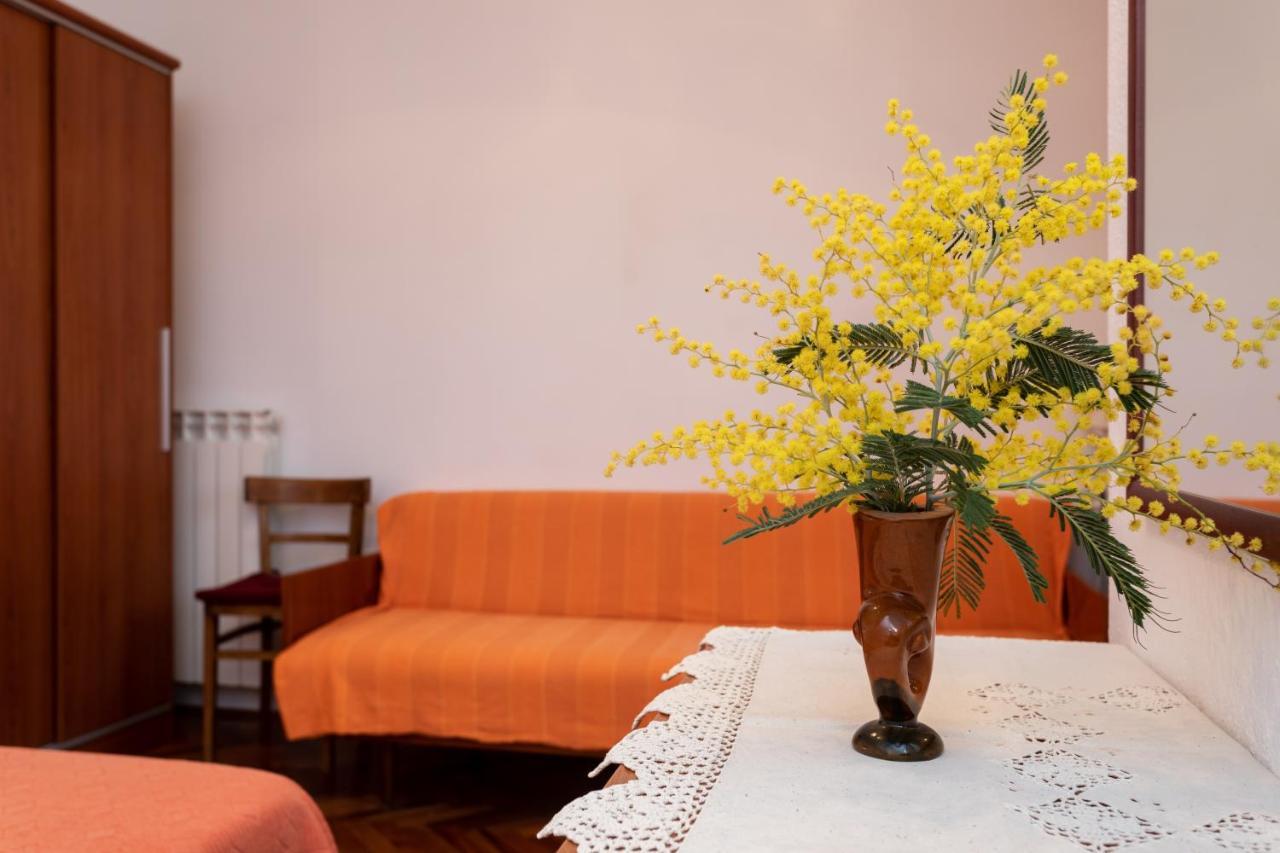 Rooms & Studio Apartment Mira Baška Kültér fotó