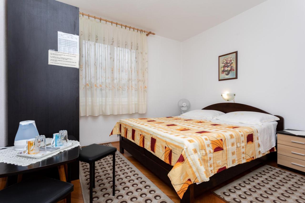 Rooms & Studio Apartment Mira Baška Kültér fotó