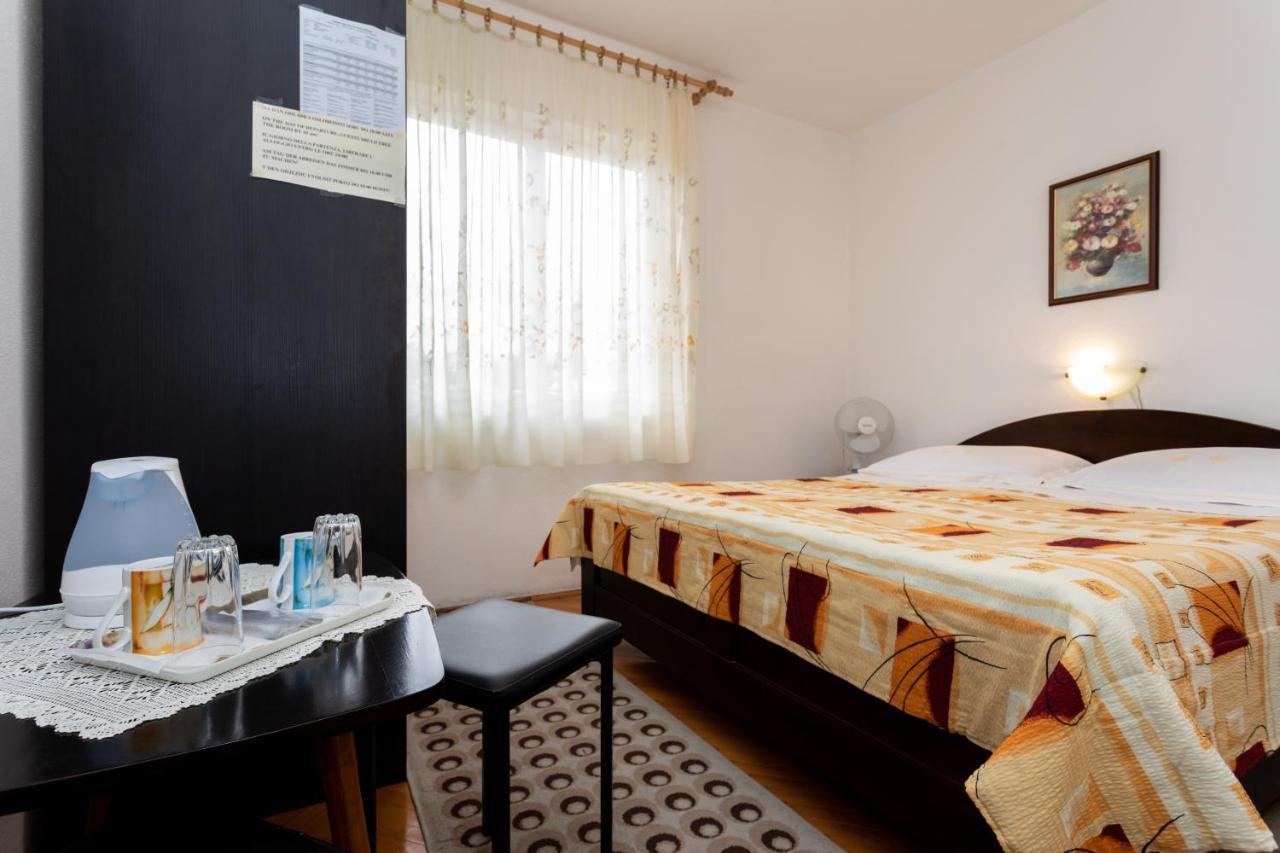 Rooms & Studio Apartment Mira Baška Kültér fotó